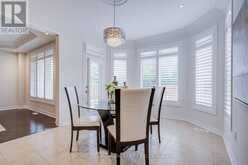 95 HOEY CRESCENT | Oakville Ontario | Slide Image Twelve