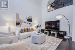 95 HOEY CRESCENT | Oakville Ontario | Slide Image Thirteen