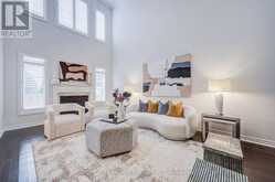 95 HOEY CRESCENT | Oakville Ontario | Slide Image Fifteen