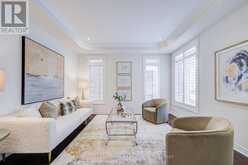 95 HOEY CRESCENT | Oakville Ontario | Slide Image Three