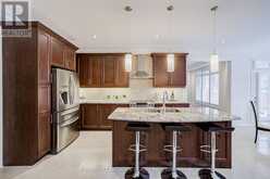 95 HOEY CRESCENT | Oakville Ontario | Slide Image Eight