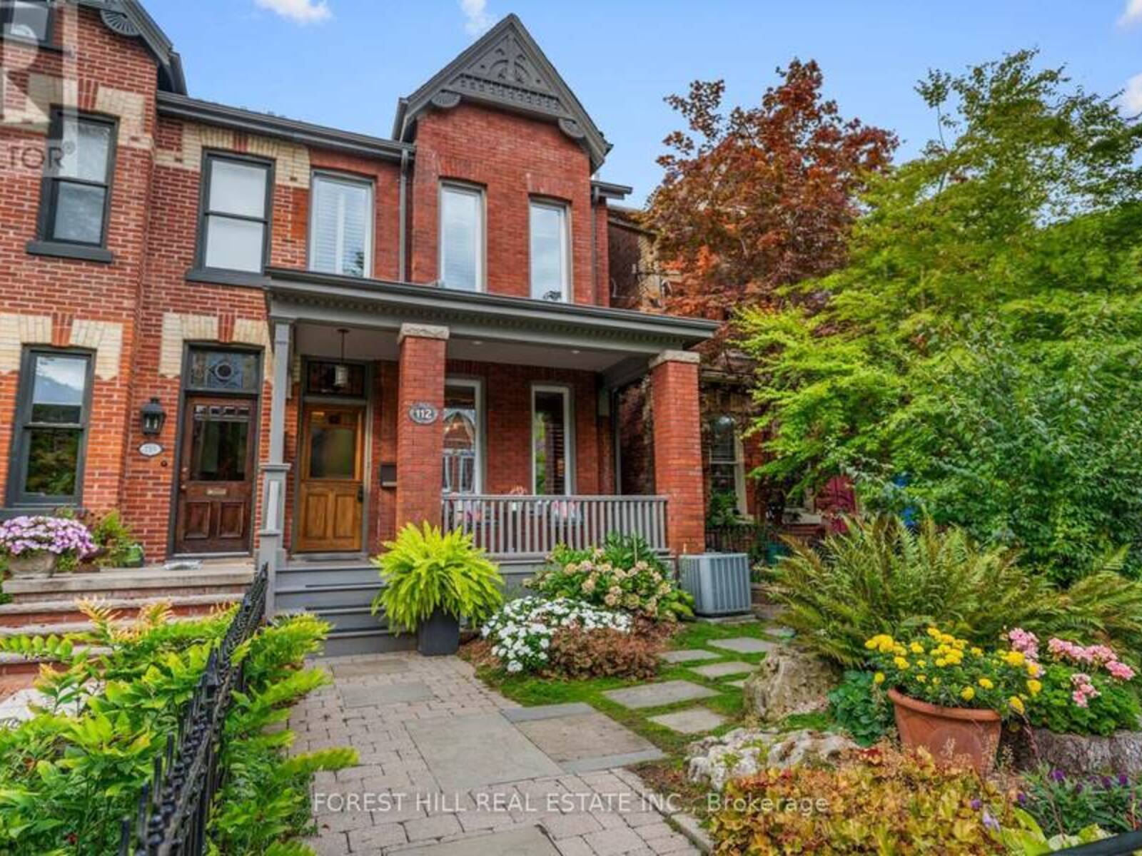 112 AMELIA STREET, Toronto, Ontario M4X 1E4