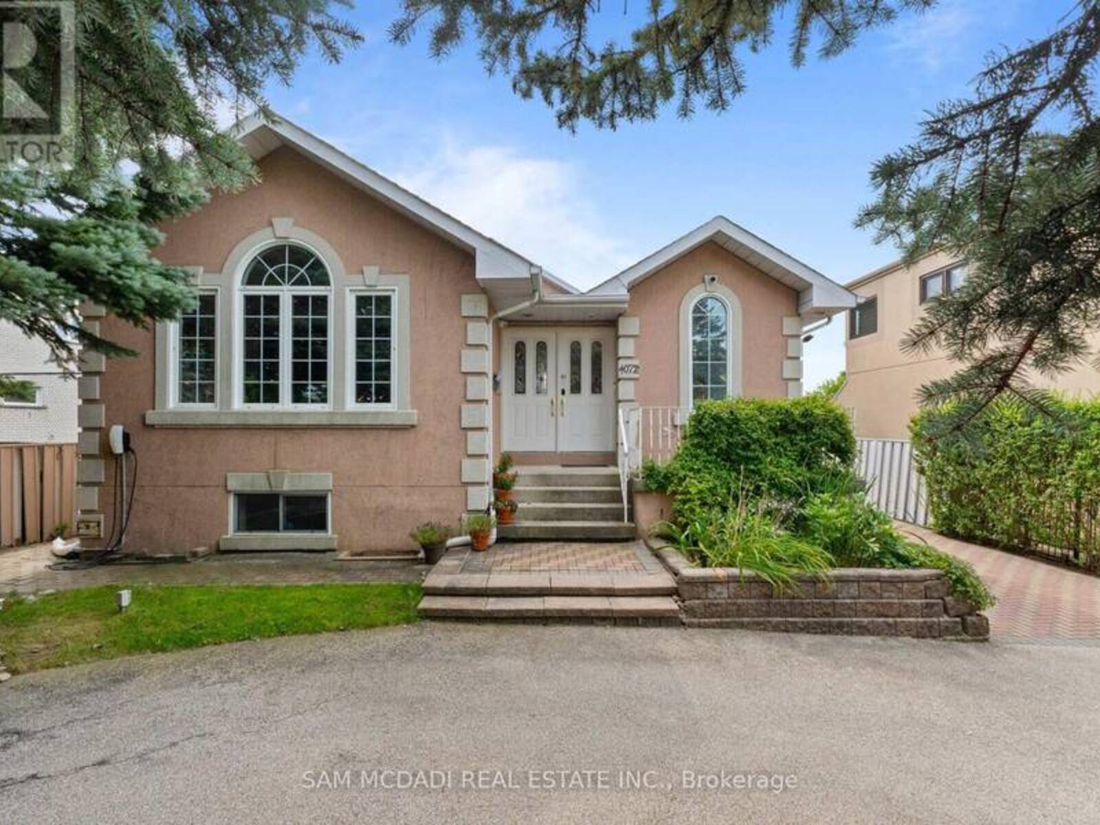 4072 WILCOX ROAD, Mississauga, Ontario L4Z 1B7