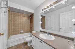 TH10 - 3076 LAKE SHORE BOULEVARD W | Toronto Ontario | Slide Image Thirty-one
