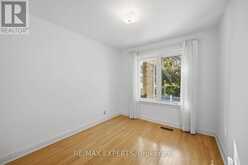 90 HEATHROW DRIVE | Toronto Ontario | Slide Image Fifteen