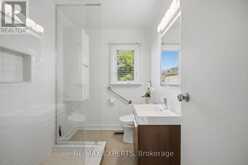 90 HEATHROW DRIVE | Toronto Ontario | Slide Image Seventeen