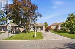 90 HEATHROW DRIVE | Toronto Ontario | Slide Image Two
