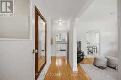 90 HEATHROW DRIVE | Toronto Ontario | Slide Image Four