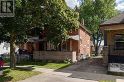 117 ARTHUR STREET | Brantford Ontario | Slide Image Two