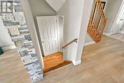 90 FOXBOROUGH DRIVE | Ancaster Ontario | Slide Image Thirty-three