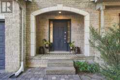 90 FOXBOROUGH DRIVE | Ancaster Ontario | Slide Image Two