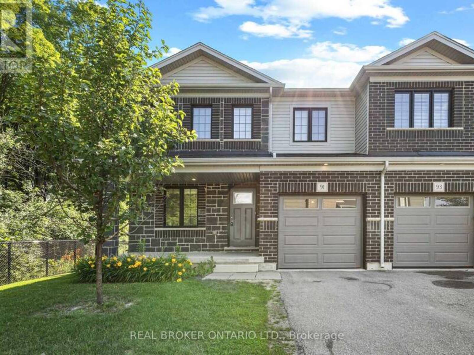 91 WOODEDGE CIRCLE, Kitchener, Ontario N2R 0P8