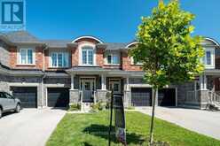 28 CUPPLES FARM LANE | East Gwillimbury Ontario | Slide Image Two