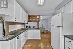 19 FAIRCREST AVENUE | Georgina Ontario | Slide Image Five