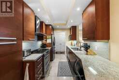 807C - 662 SHEPPARD AVENUE E | Toronto Ontario | Slide Image Twelve