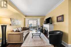 807C - 662 SHEPPARD AVENUE E | Toronto Ontario | Slide Image Three