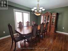 70 BILBERMAR DRIVE | Richmond Hill Ontario | Slide Image Eight