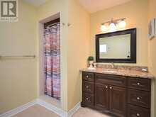 4550 KETTLEBY COURT | Mississauga Ontario | Slide Image Seventeen
