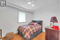 23 ANTHIA DRIVE | Toronto Ontario | Slide Image Twenty