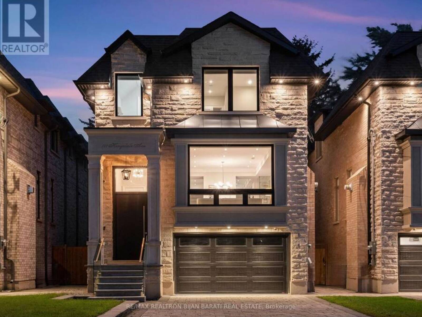 111 KINGSDALE AVENUE, Toronto, Ontario M2N 3W5