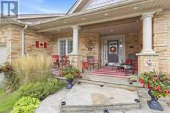 916 SILVERSMITH STREET | London Ontario | Slide Image Two