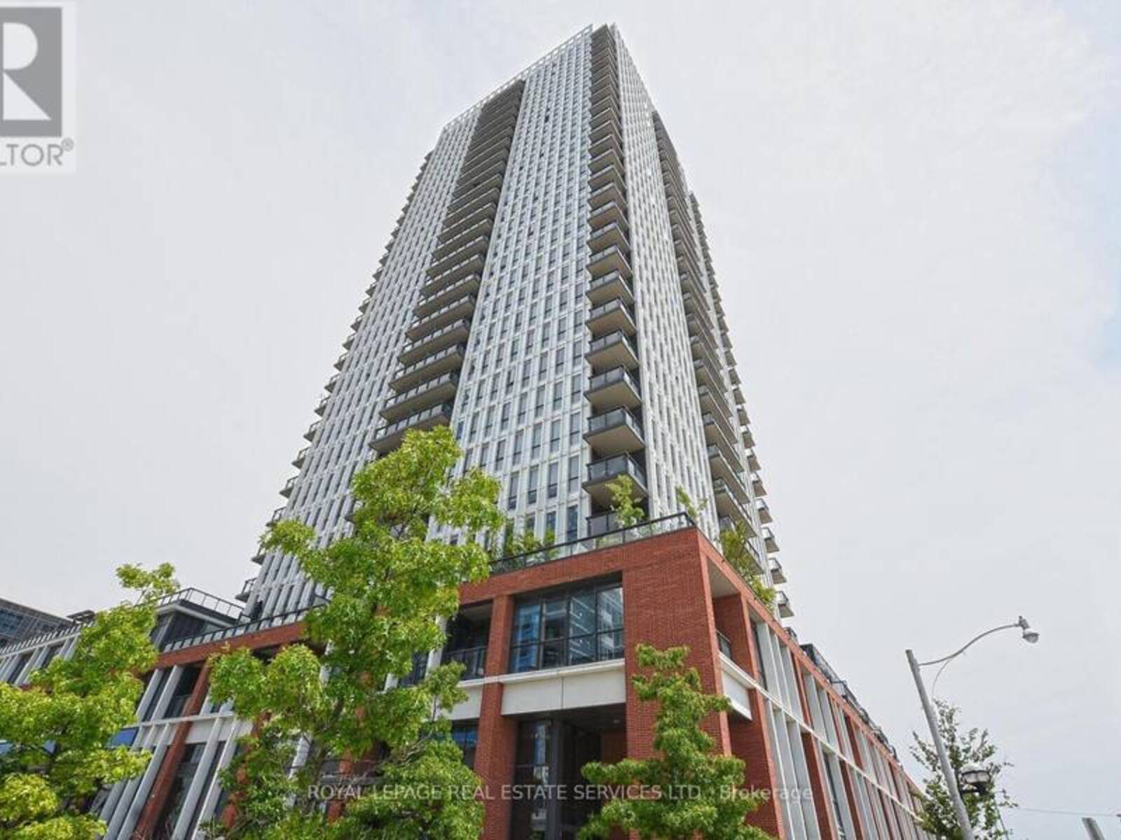 2708 - 55 REGENT PARK BOULEVARD, Toronto, Ontario M5A 0C2