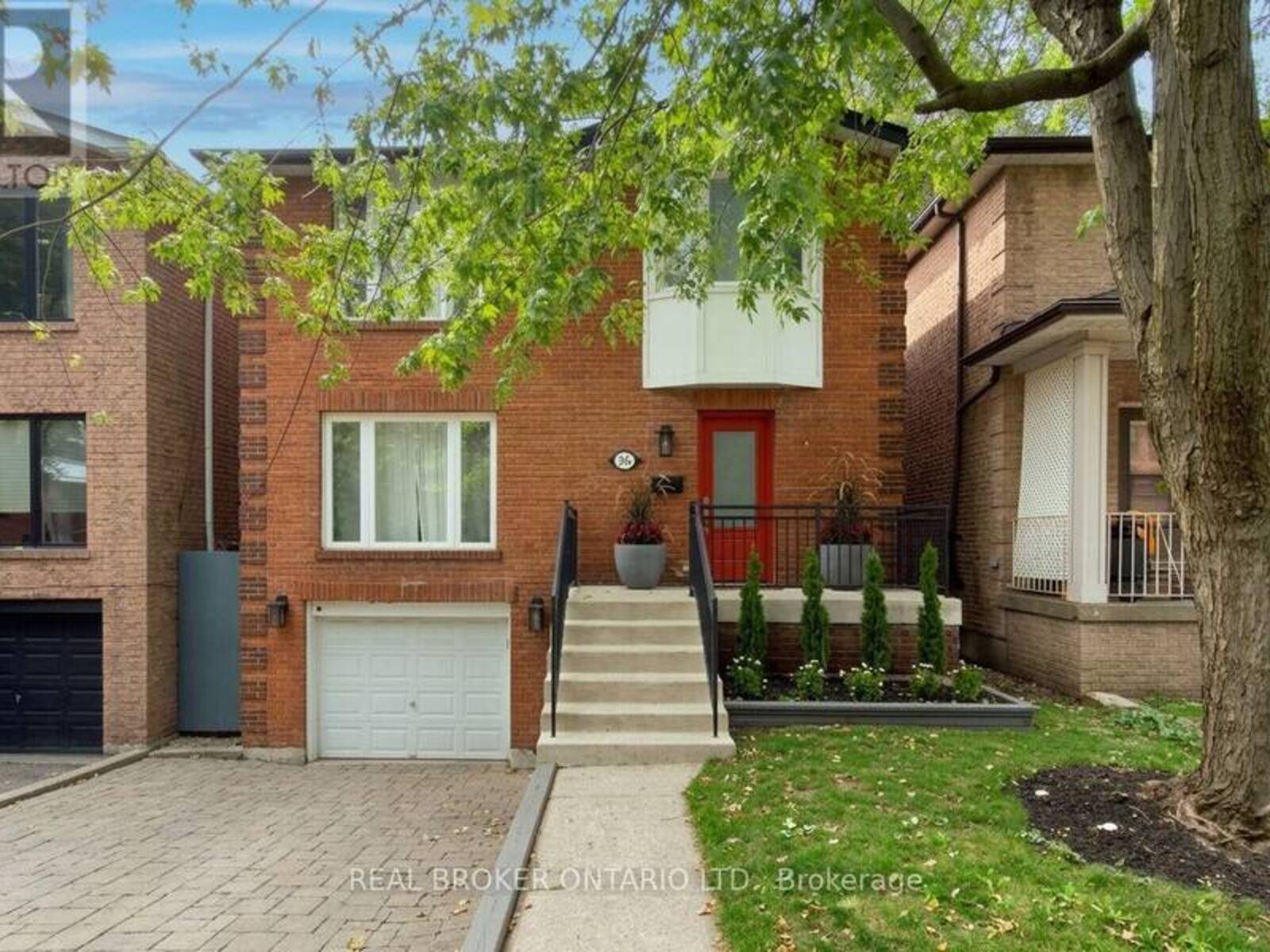 276 GOWAN AVENUE, Toronto, Ontario M4J 2K6