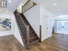 22 GRAND OAK DRIVE | Richmond Hill Ontario | Slide Image Nineteen