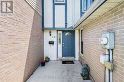 48 THATCHER COURT | Brampton Ontario | Slide Image Three