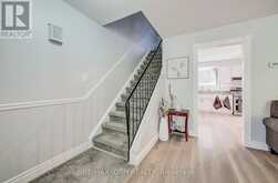 7 VINTAGE CRESCENT | Kitchener Ontario | Slide Image Fourteen