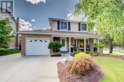 7 VINTAGE CRESCENT | Kitchener Ontario | Slide Image One