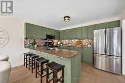 30 BOLSTER LANE | Uxbridge Ontario | Slide Image Thirteen