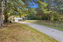 205 SUNNYRIDGE ROAD | Hamilton Ontario | Slide Image Three