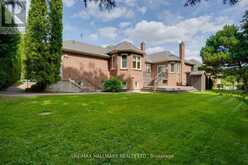 71 WILLOW FARM LANE | Aurora Ontario | Slide Image Nineteen