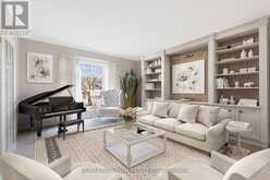71 WILLOW FARM LANE | Aurora Ontario | Slide Image Eight