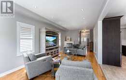 201 VELLORE PARK AVENUE | Vaughan Ontario | Slide Image Eleven