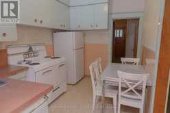 312 RUNNYMEDE ROAD | Toronto Ontario | Slide Image Nineteen