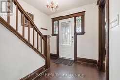 146 OTTAWA STREET S | Hamilton Ontario | Slide Image Four