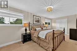93 JULIA COURT | Newmarket Ontario | Slide Image Nineteen