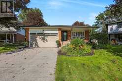 93 JULIA COURT | Newmarket Ontario | Slide Image One