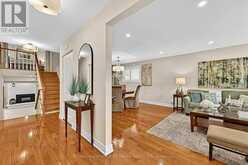 93 JULIA COURT | Newmarket Ontario | Slide Image Four
