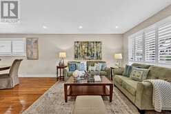 93 JULIA COURT | Newmarket Ontario | Slide Image Five