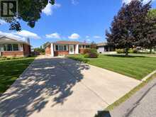 47 MICHIGAN AVENUE | Thorold Ontario | Slide Image Two