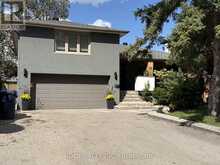 32 ASHMOUNT CRESCENT | Toronto Ontario | Slide Image One