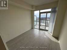 2511 - 38 ANNIE CRAIG DRIVE | Toronto Ontario | Slide Image Ten