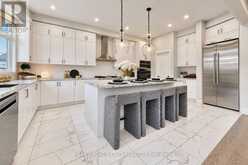 72 BROOKFAM STREET | Richmond Hill Ontario | Slide Image Fifteen