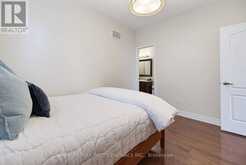 120 ISERNIA CRESCENT | Vaughan Ontario | Slide Image Eighteen
