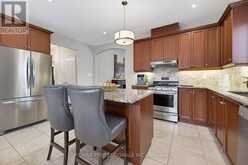 120 ISERNIA CRESCENT | Vaughan Ontario | Slide Image Twenty-seven