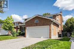 5 STANDISH CRESCENT | Markham Ontario | Slide Image Three