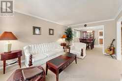 5 STANDISH CRESCENT | Markham Ontario | Slide Image Six